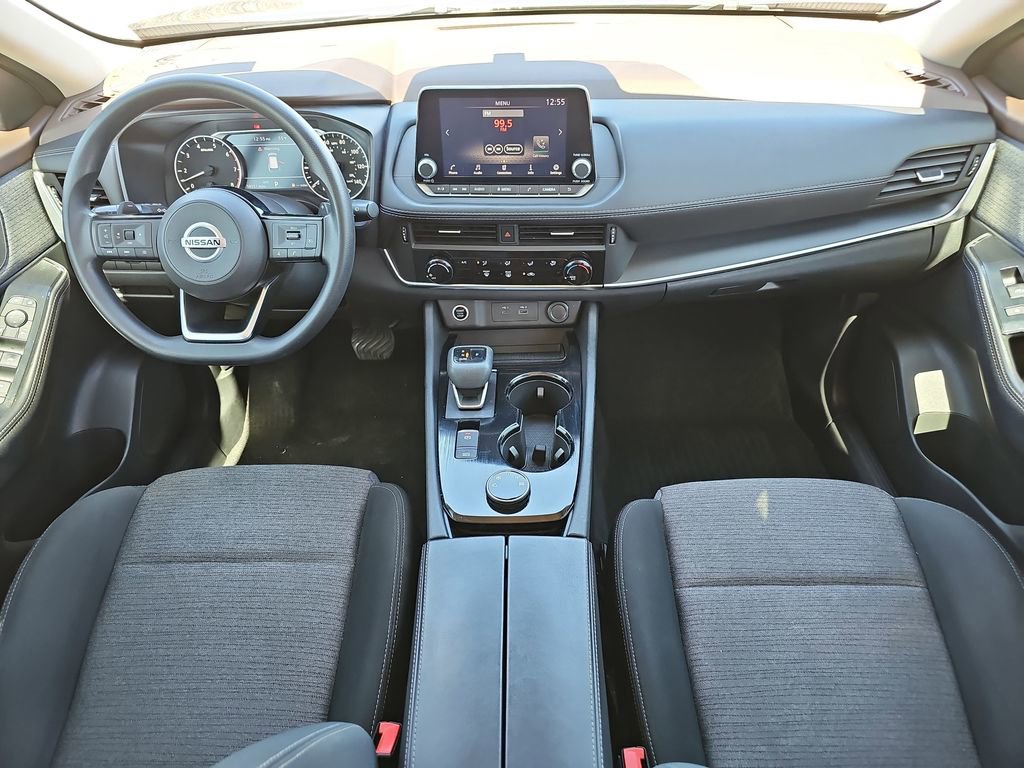 Used 2021 Nissan Rogue S image 10