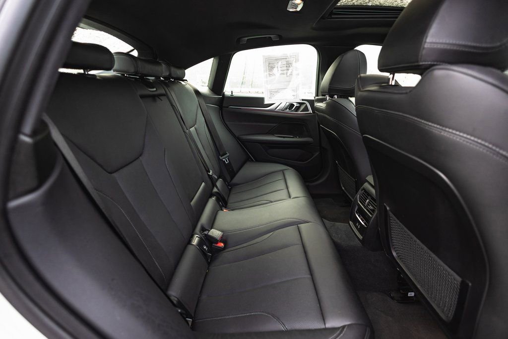 Used 2024 BMW i4 xDrive40i AWD/4WD image 34