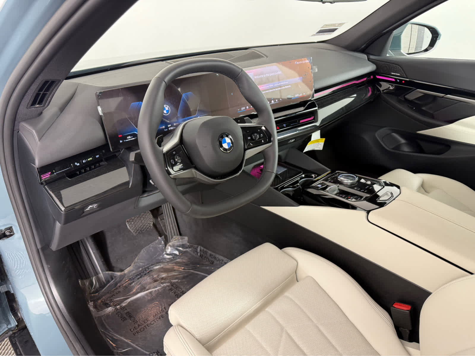 Certified 2025 BMW 530i xDrive 530i xDrive image 13