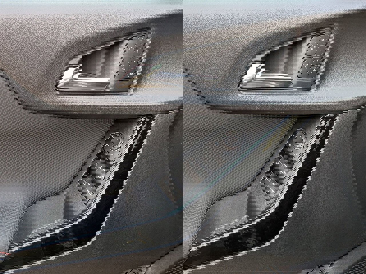 New 2026 Chevrolet Equinox RS w/ Convenience Package III image 8