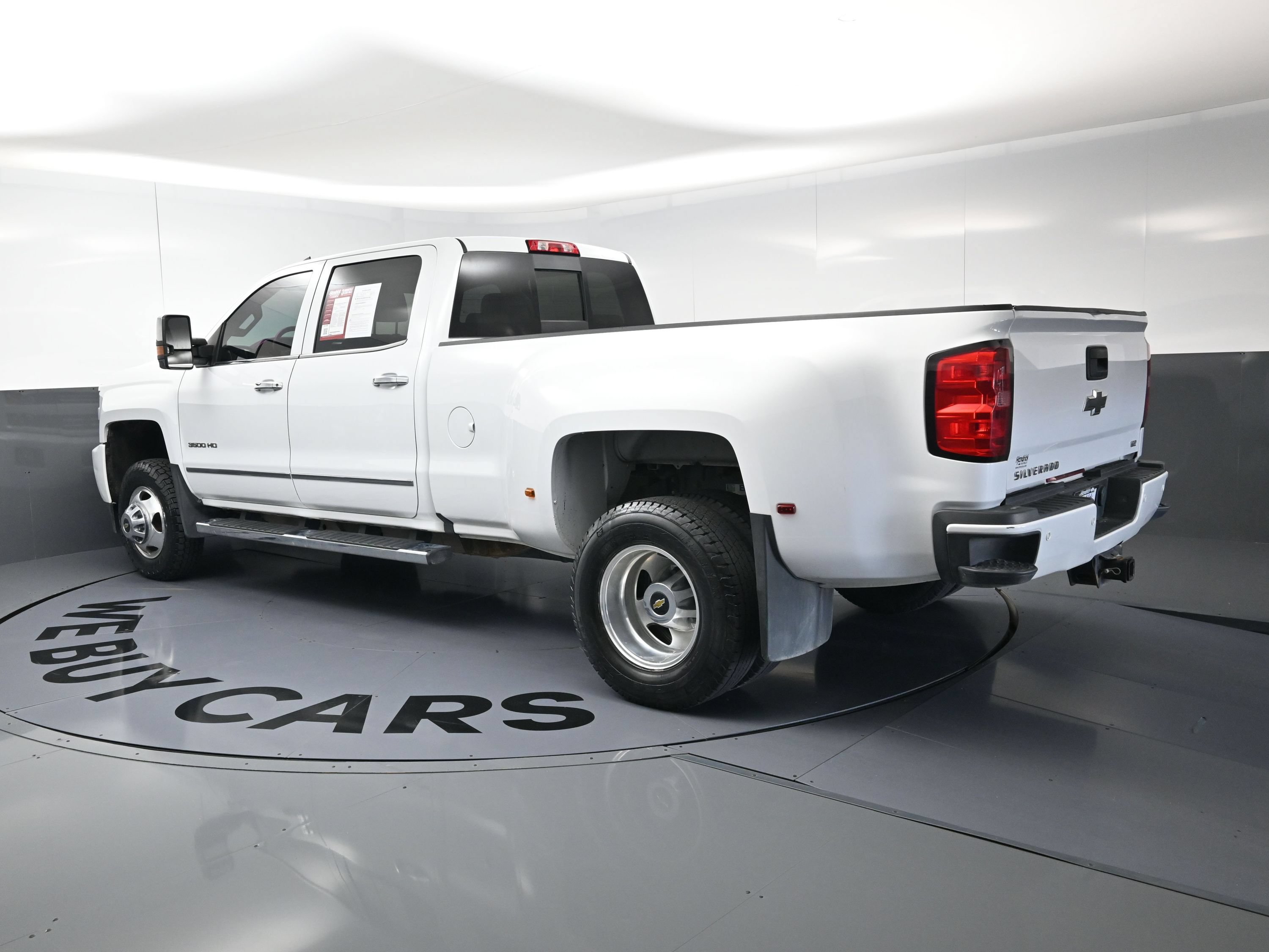 Used 2018 Chevrolet Silverado 3500 LTZ w/ Duramax Plus Package AWD/4WD image 7