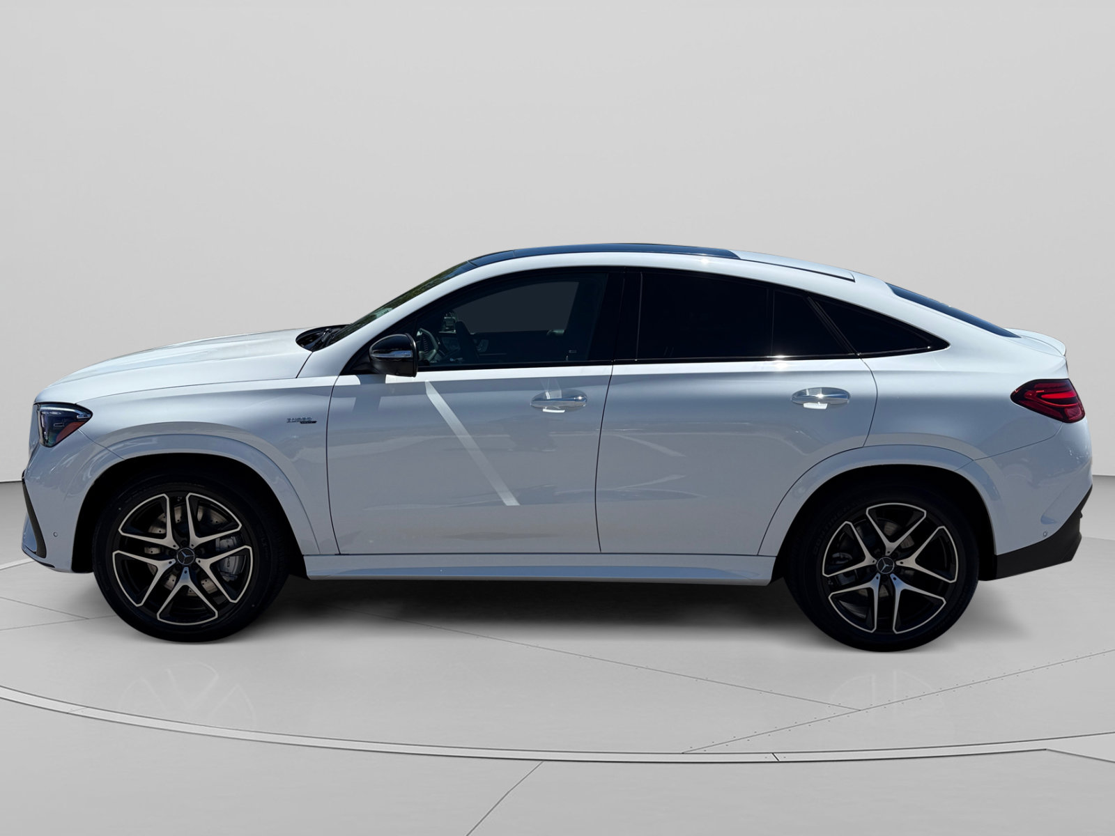 New 2026 Mercedes-Benz GLE 53 AMG 4MATIC Coupe image 2