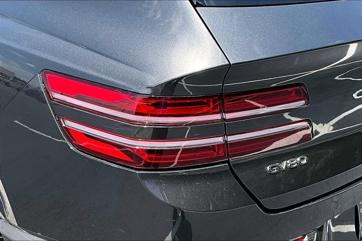 Used 2024 Genesis GV80 2.5T AWD/4WD image 24