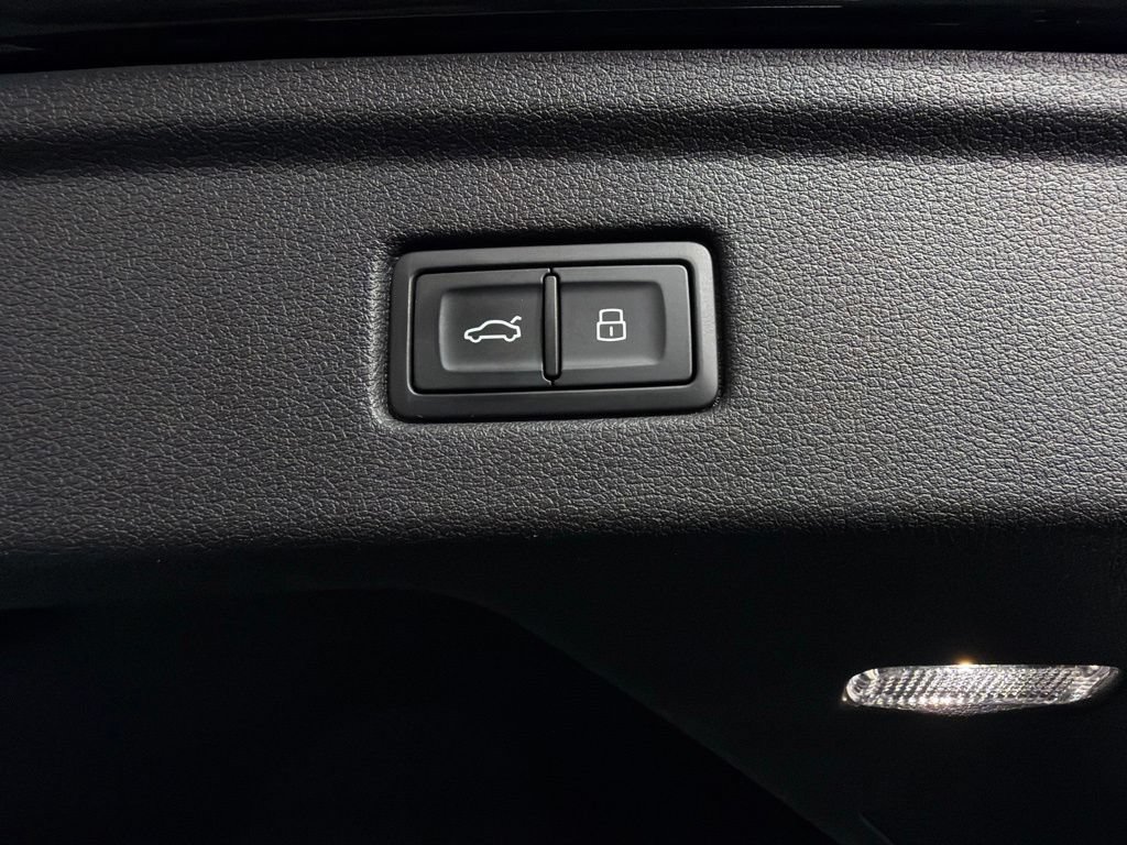 Used 2023 Audi A5 2.0T Premium w/ Convenience Package AWD/4WD image 27