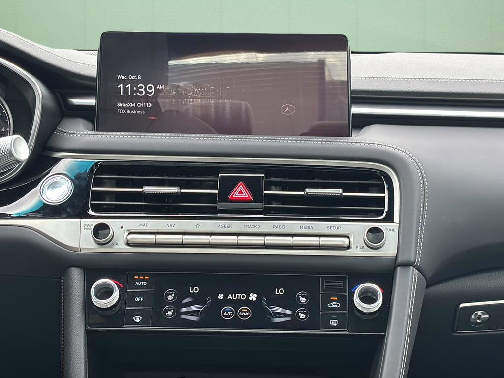 Certified 2025 Genesis G70 2.5T w/ Sport Prestige Package image 23