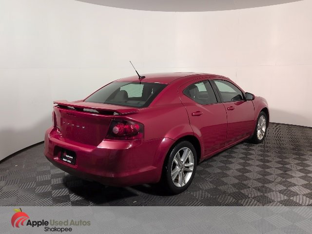 Used 2011 Dodge Avenger Heat image 5