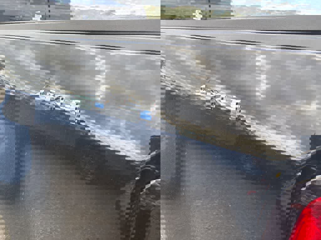 Used 2016 Chevrolet Colorado LT w/ Midnight Edition AWD/4WD image 6