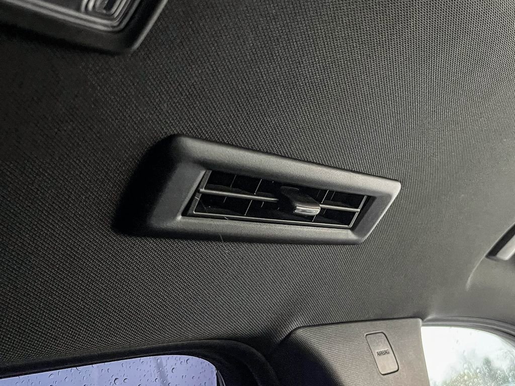 Used 2025 Chevrolet Traverse Z71 w/ Enhanced Driving Package image 26