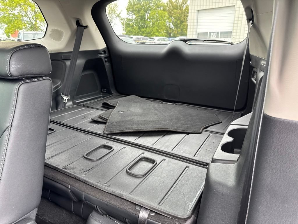 Certified 2025 Honda Pilot Touring image 38