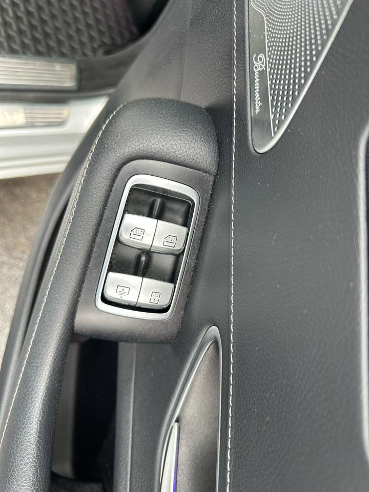 Used 2015 Mercedes-Benz S 550 4MATIC Sedan image 17