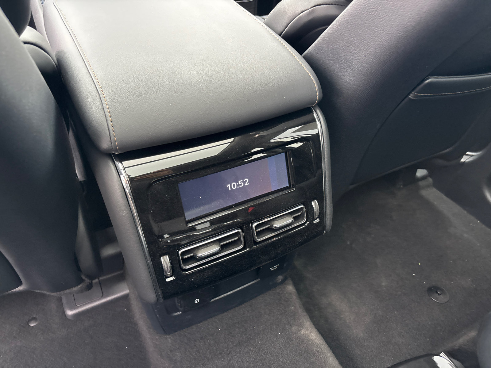 New 2026 Lincoln Aviator Reserve AWD/4WD image 32