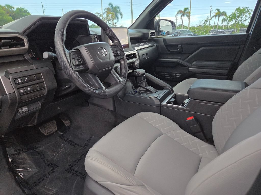 Used 2025 Toyota Tacoma SR5 RWD image 28