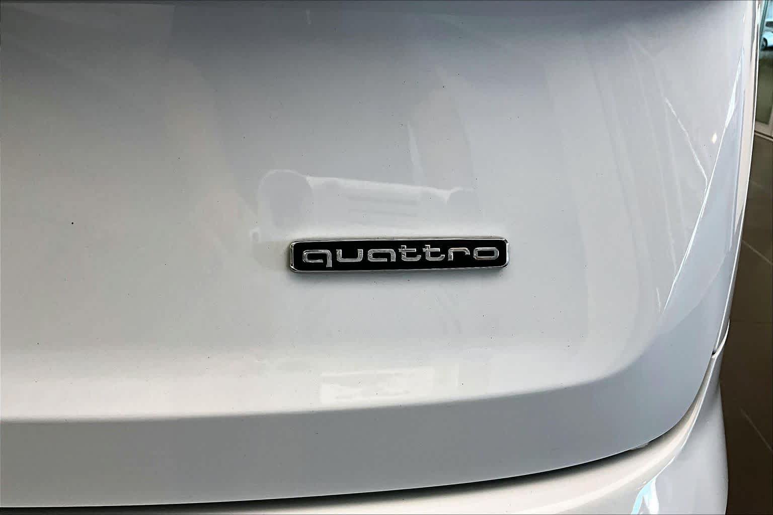 Used 2023 Audi Q7 3.0T Premium Plus w/ Premium Plus Package AWD/4WD image 10