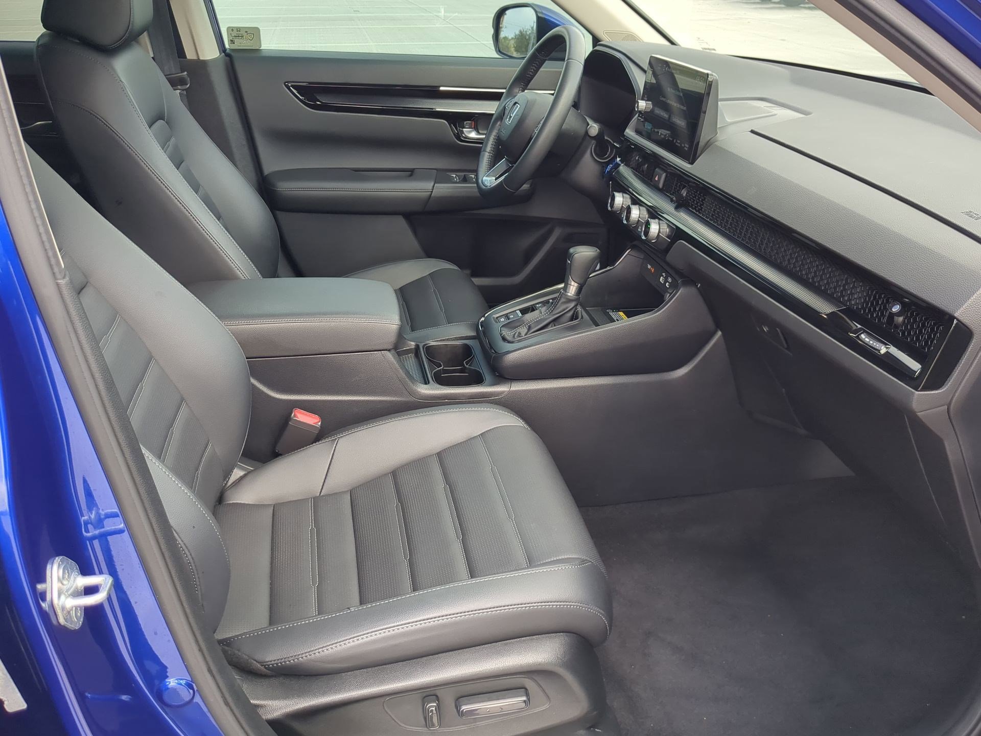 Used 2023 Honda CR-V EX-L image 32