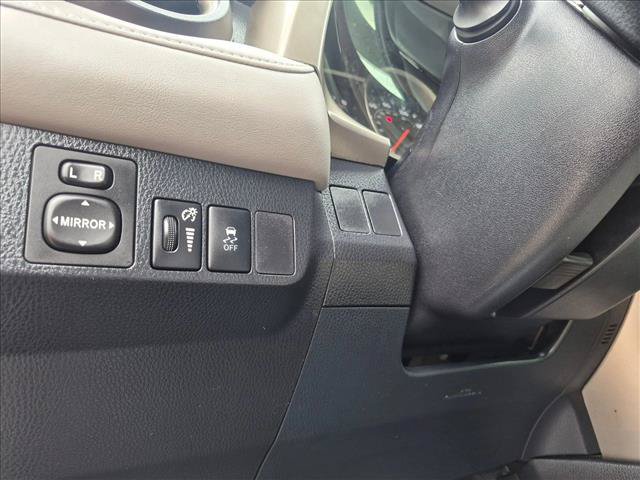 Used 2015 Toyota RAV4 XLE FWD image 16