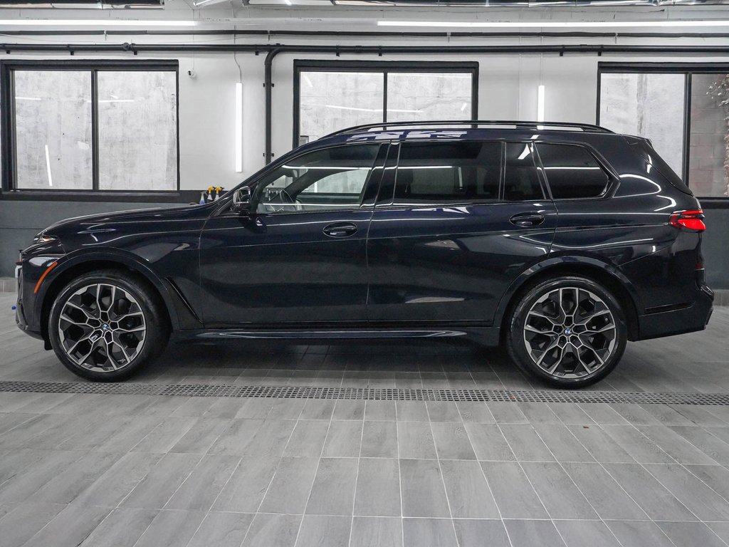 Used 2023 BMW X7 M60i w/ Executive Package image 4