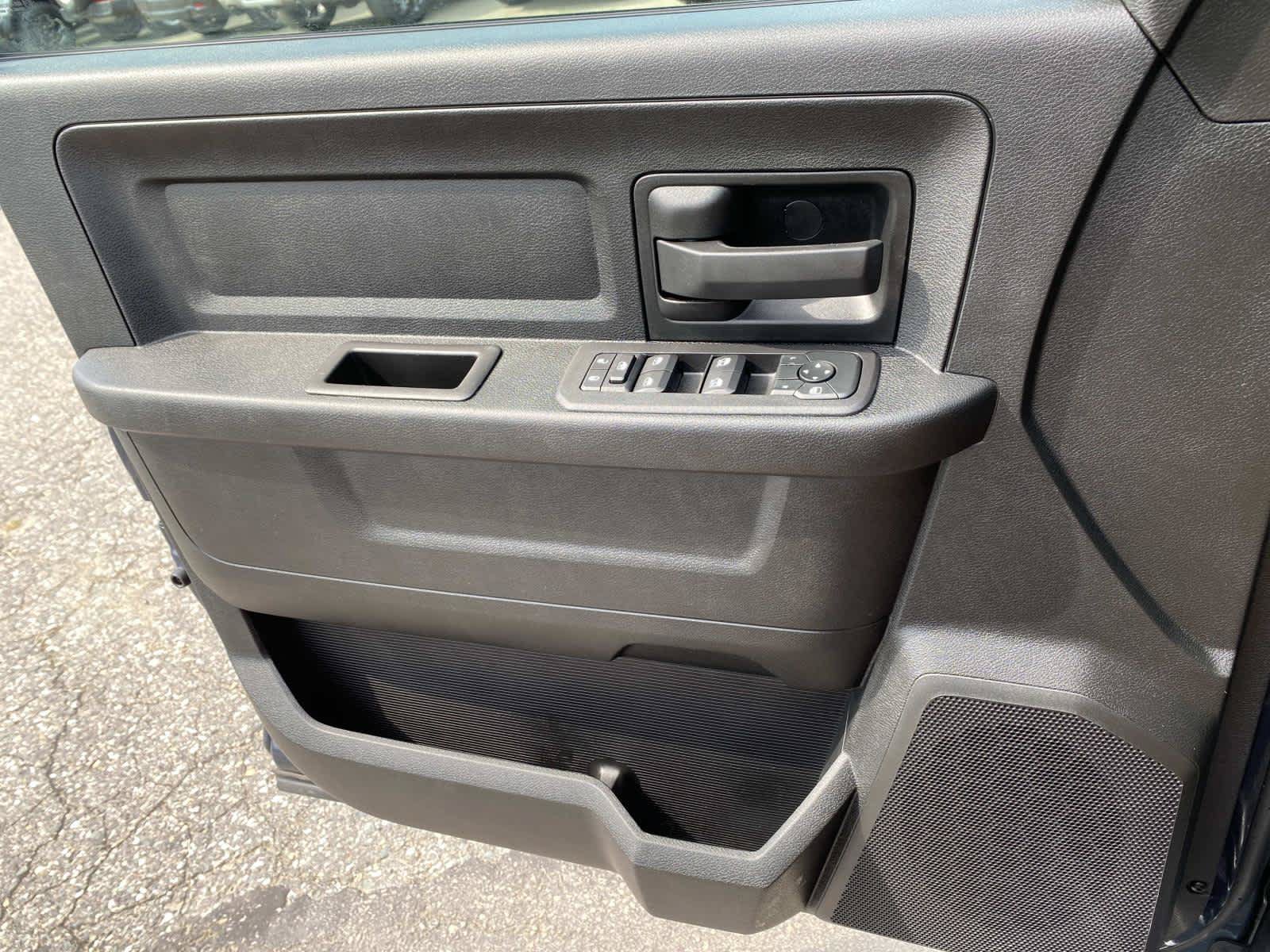 Certified 2025 RAM 2500 Tradesman AWD/4WD image 24
