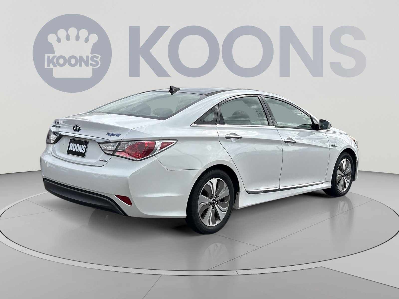 Used 2014 Hyundai Sonata Limited w/ Panoramic Sunroof Package 02 FWD image 4