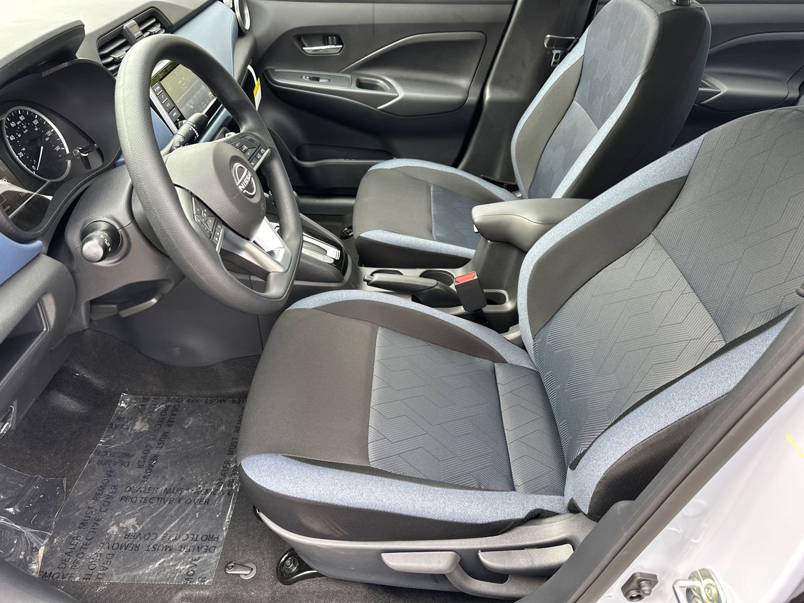 New 2025 Nissan Versa SV w/ Trunk Package image 9