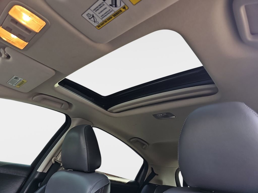 Used 2017 Honda HR-V EX image 31