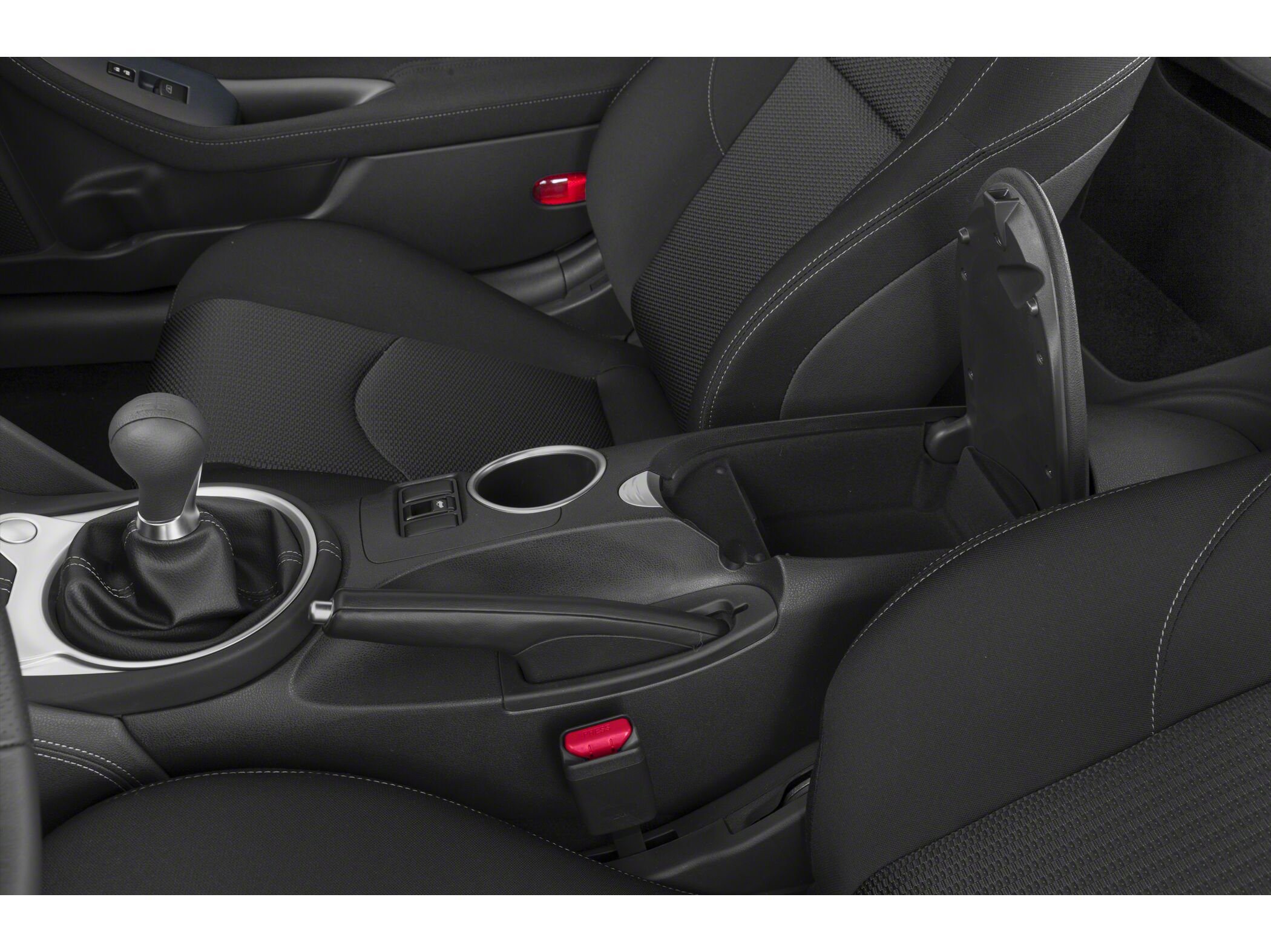 Used 2020 Nissan 370Z Coupe image 17