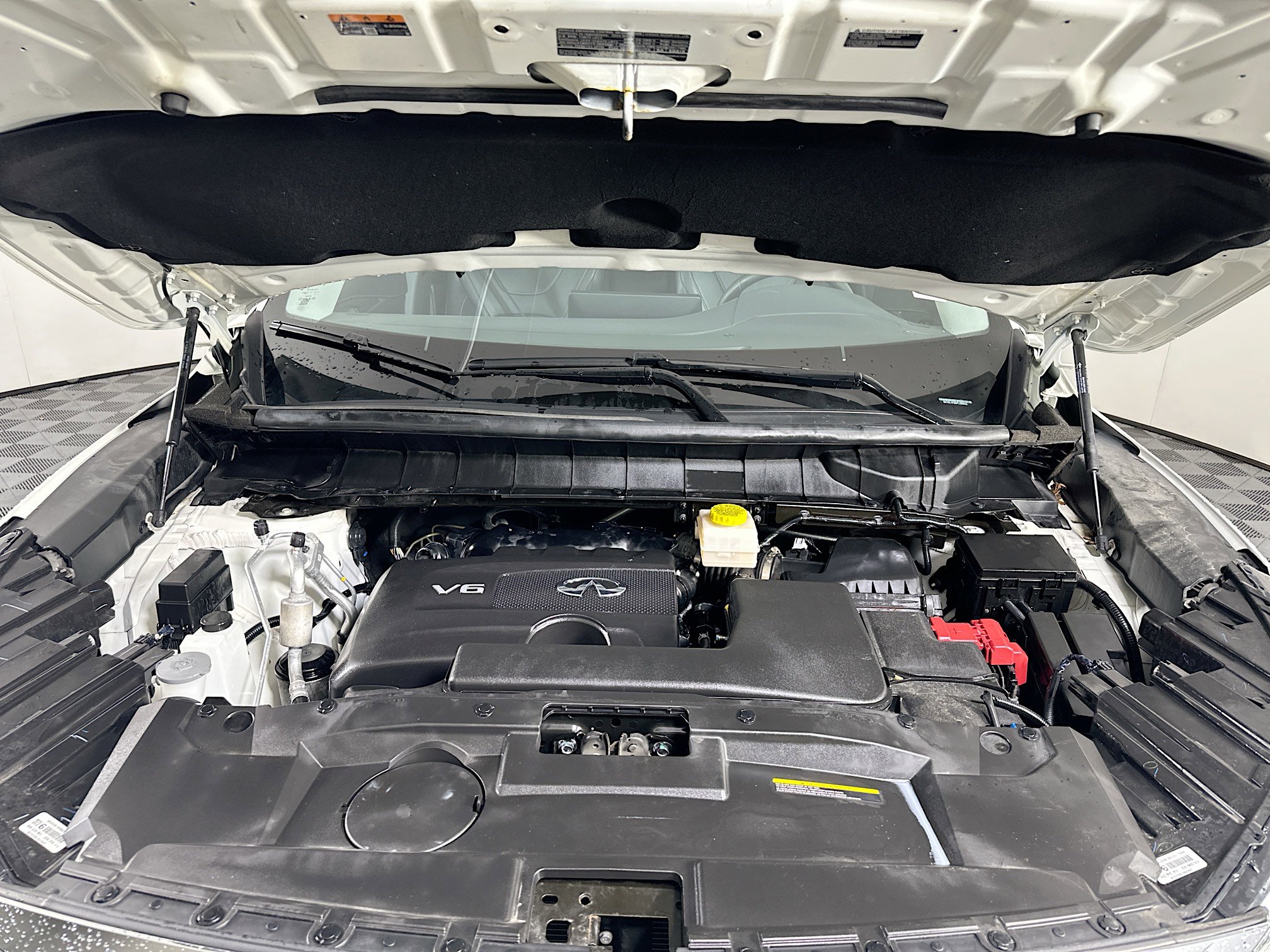 Used 2023 INFINITI QX60 Luxe AWD/4WD image 36