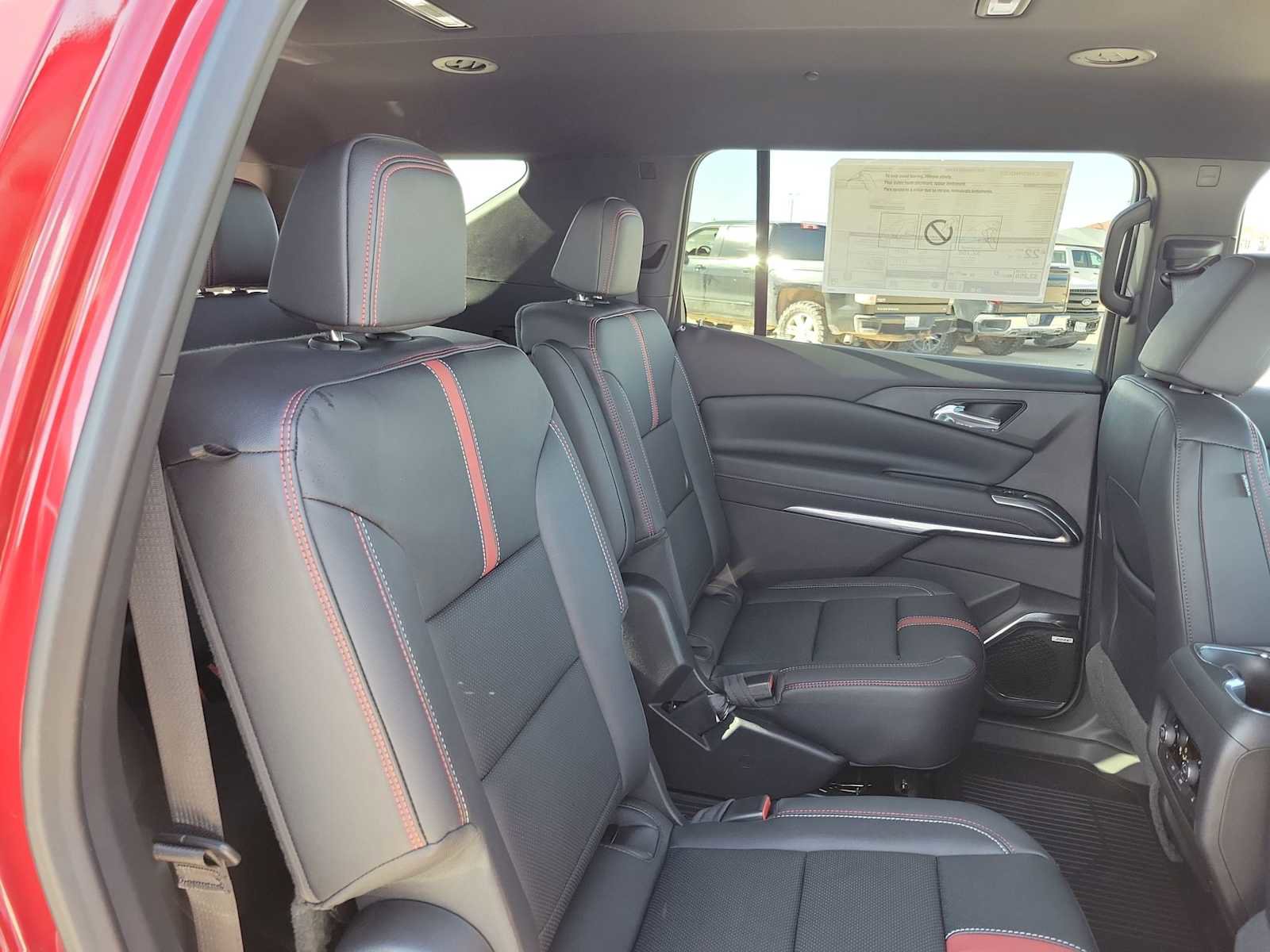 New 2026 Chevrolet Traverse RS w/ LPO, Floor Liner Package image 17