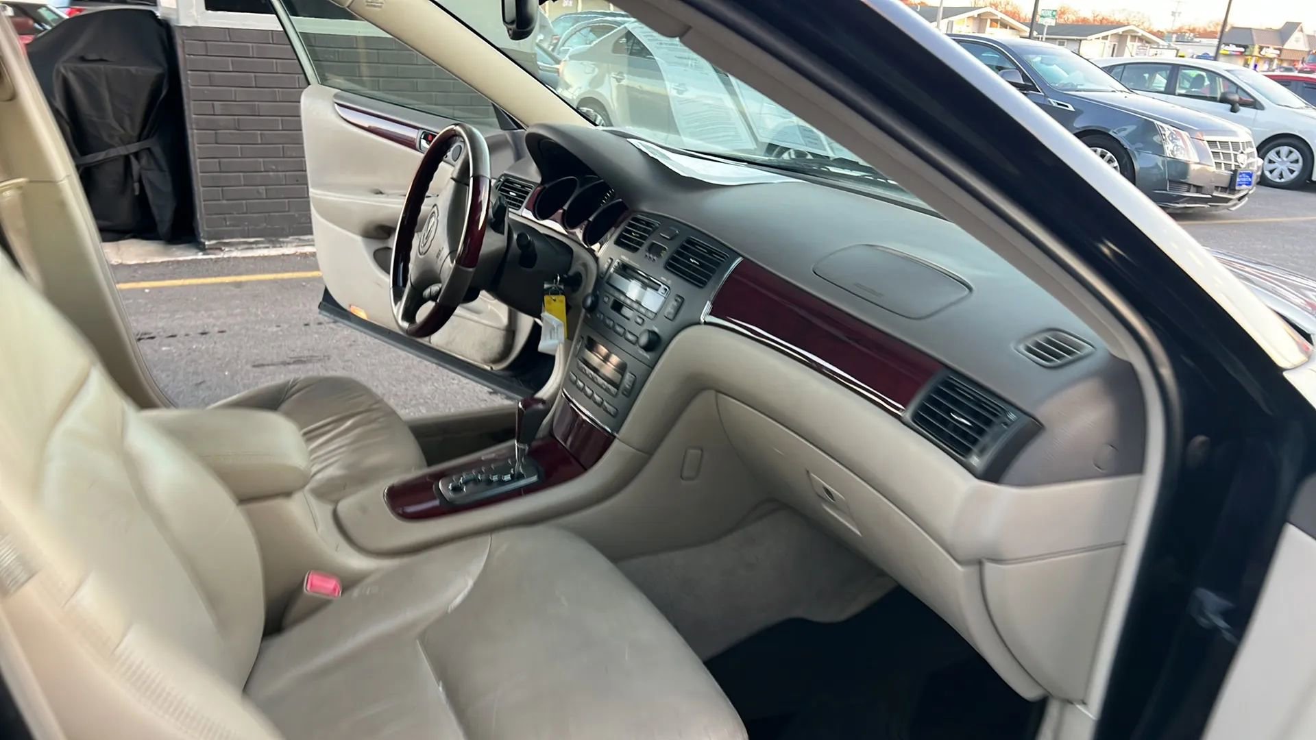 Used 2004 Lexus ES 330 image 20