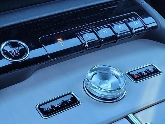 New 2026 Lincoln Navigator L Reserve w/ Jet Appearance Package AWD/4WD image 23