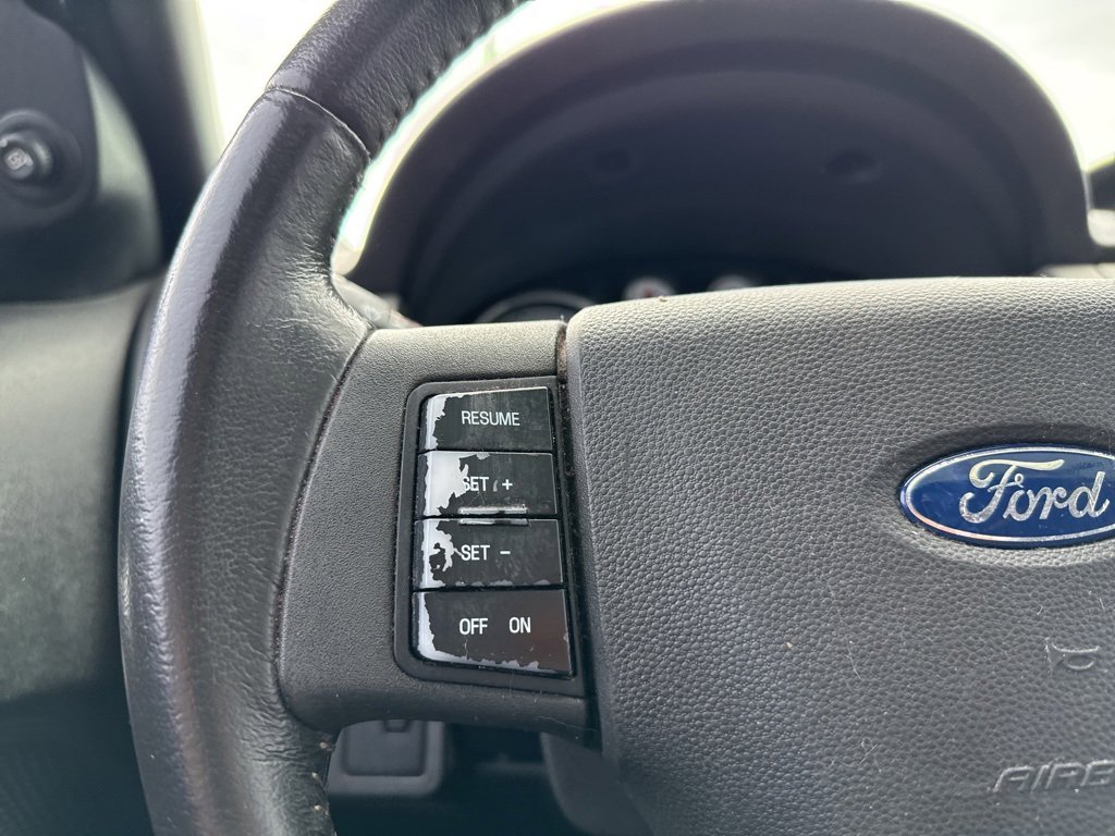 Used 2011 Ford Focus SES w/ 401A Rapid Spec Order Code image 17