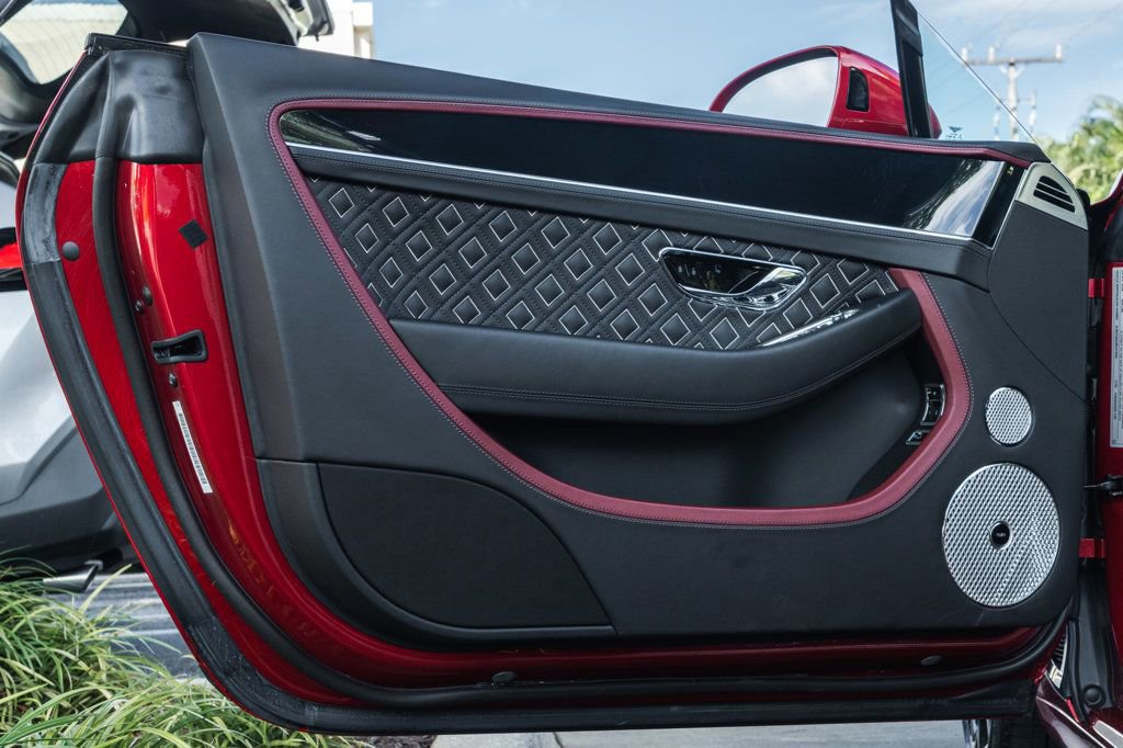 Used 2024 Bentley Continental GT Speed image 30