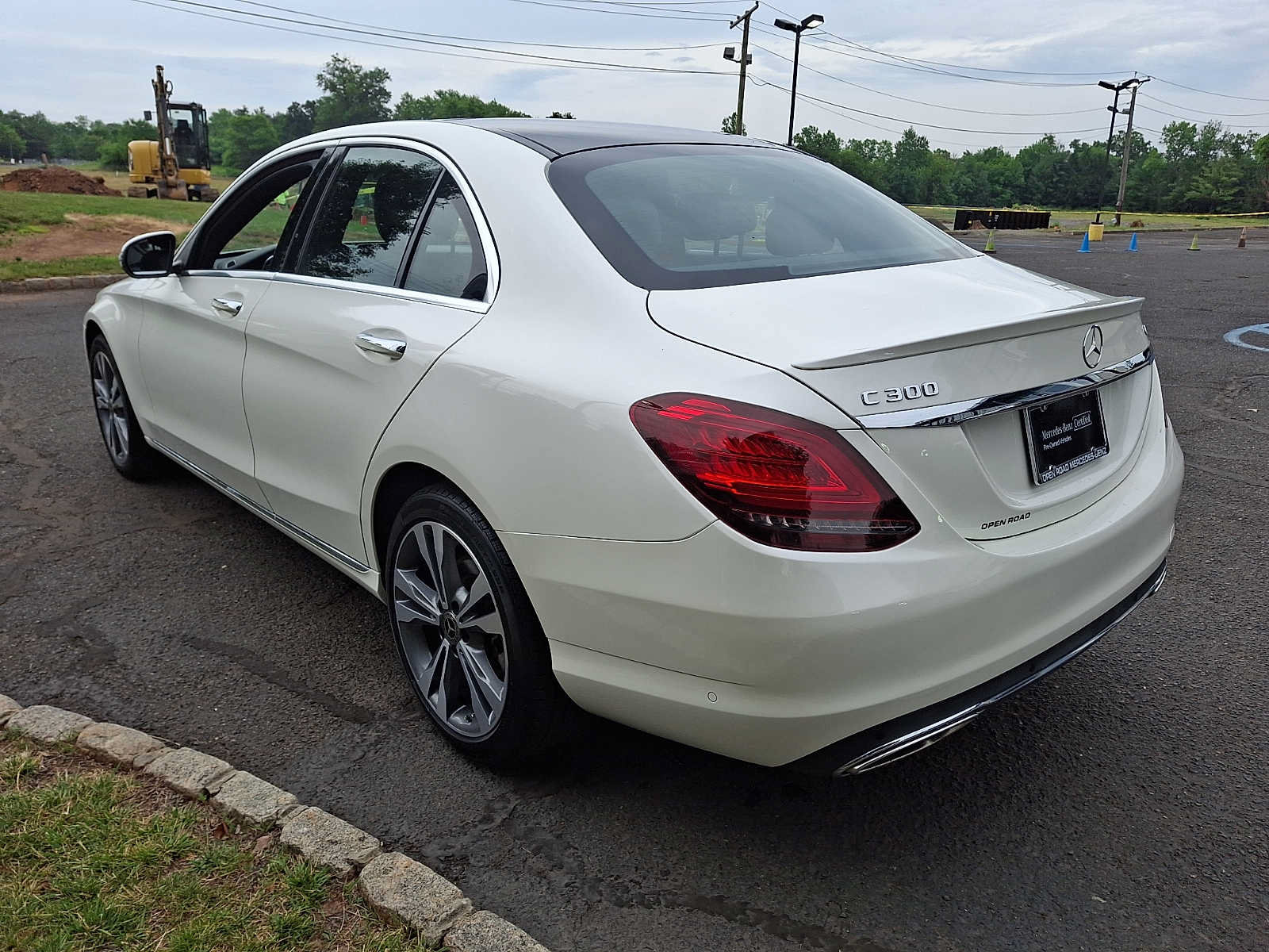 Certified 2021 Mercedes-Benz C 300 4MATIC Sedan image 4