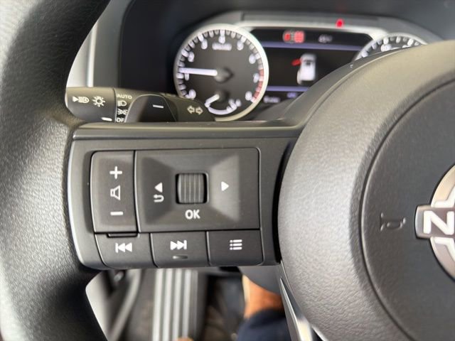 New 2026 Nissan Pathfinder S image 31