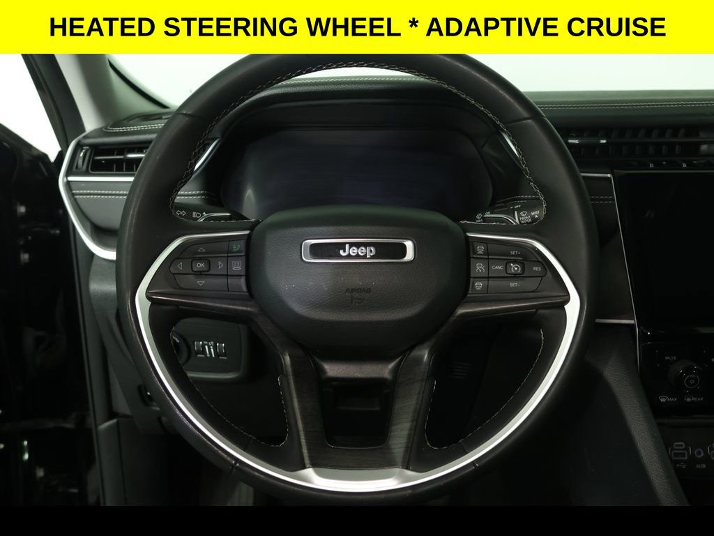 Used 2023 Jeep Grand Cherokee Limited w/ Black Appearance Package image 7