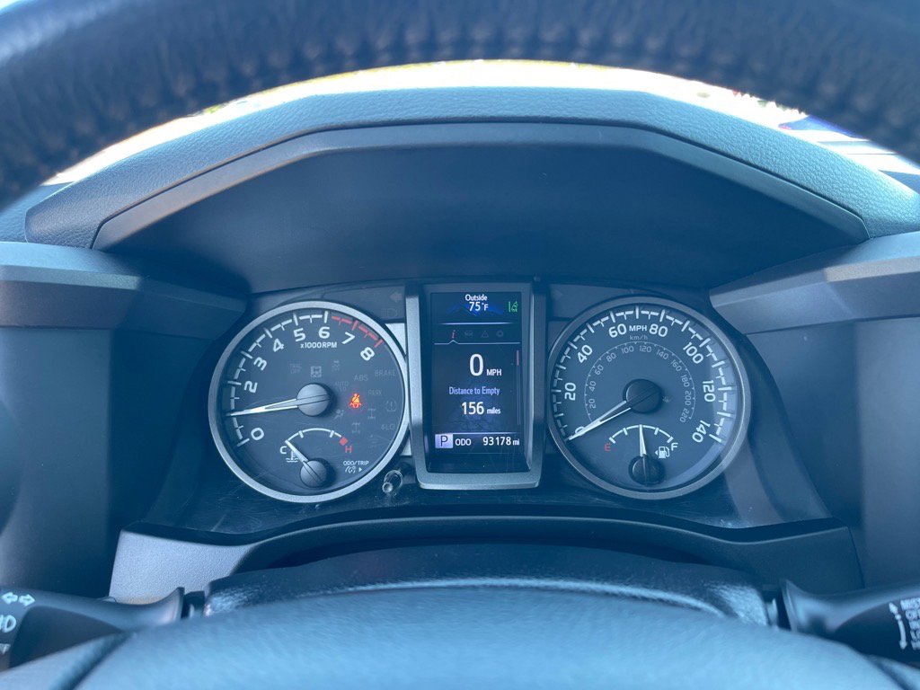 Used 2020 Toyota Tacoma TRD Sport image 4