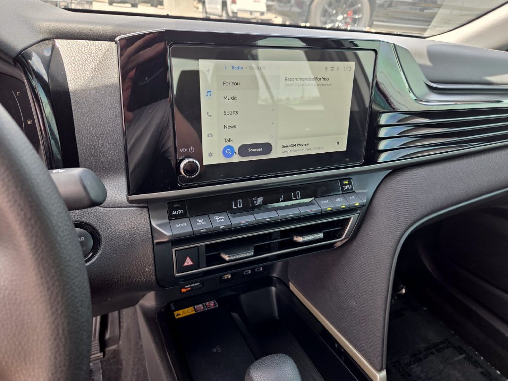 Used 2025 Toyota Camry LE FWD image 26