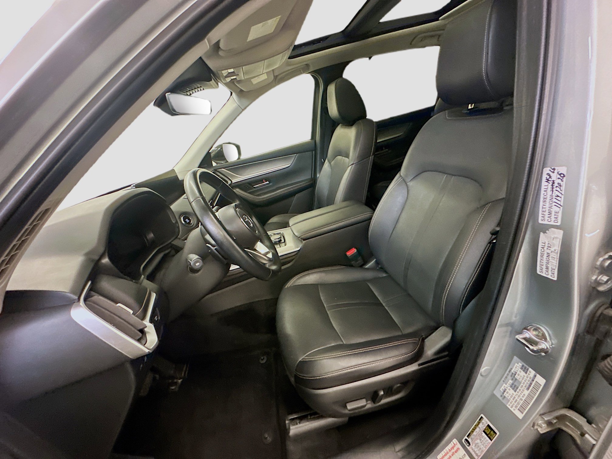 Used 2025 MAZDA CX-90 3.3 Turbo w/ Premium Sport Pkg image 13