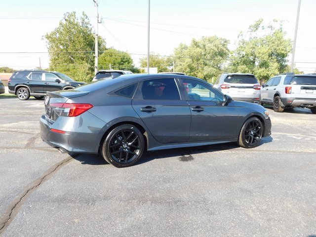 Used 2024 Honda Civic Sport image 3