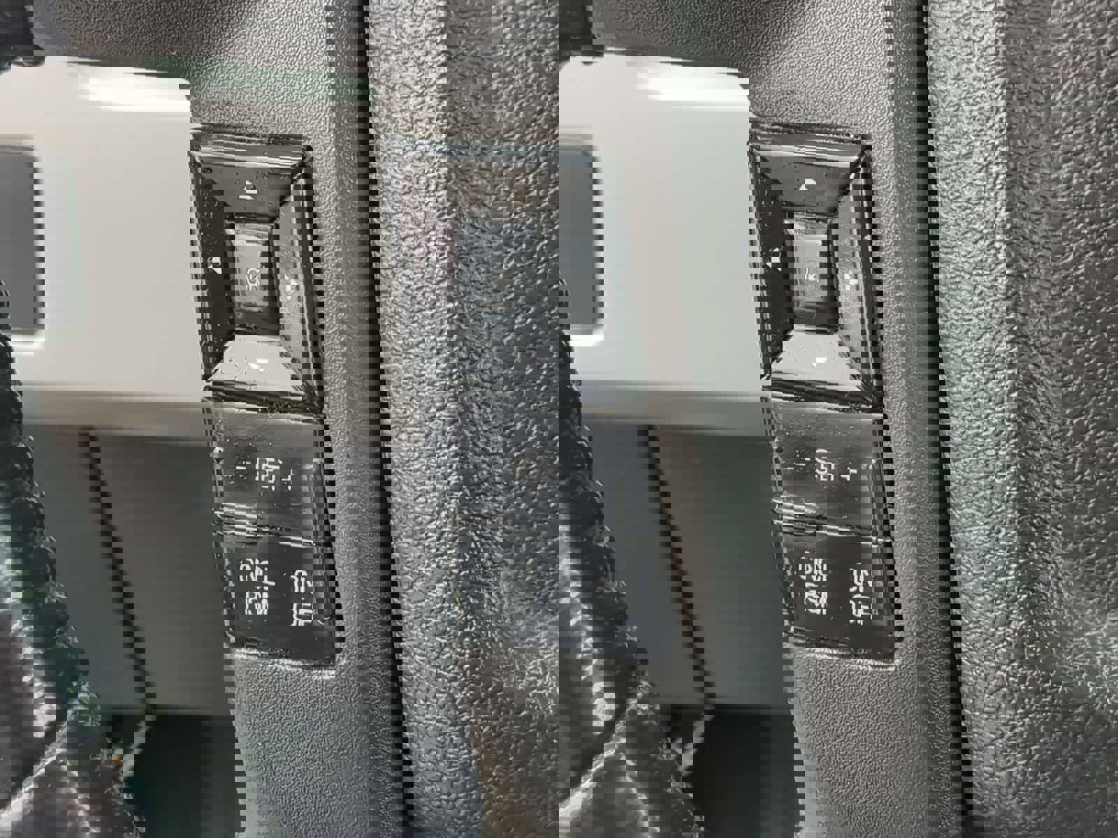 Used 2013 Ford F150 FX4 w/ Luxury Equipment Group image 23