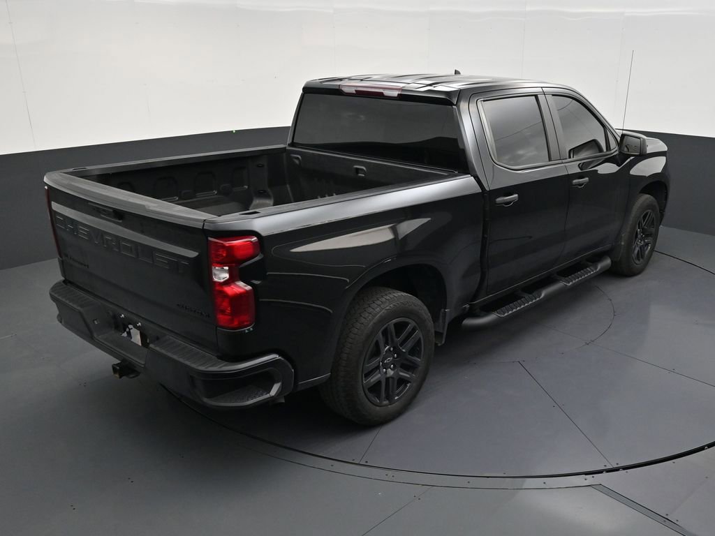 Used 2024 Chevrolet Silverado 1500 Custom w/ Turbomax Blackout Package RWD image 16