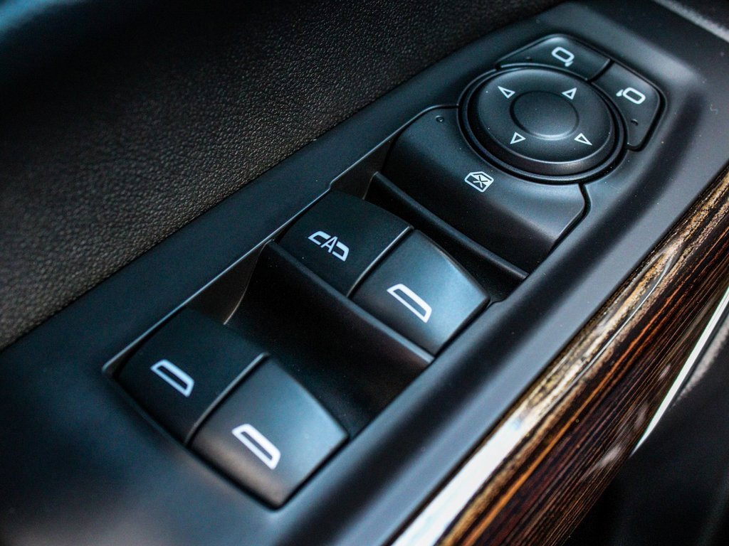 Used 2020 GMC Sierra 1500 Elevation w/ Elevation Value Package image 10