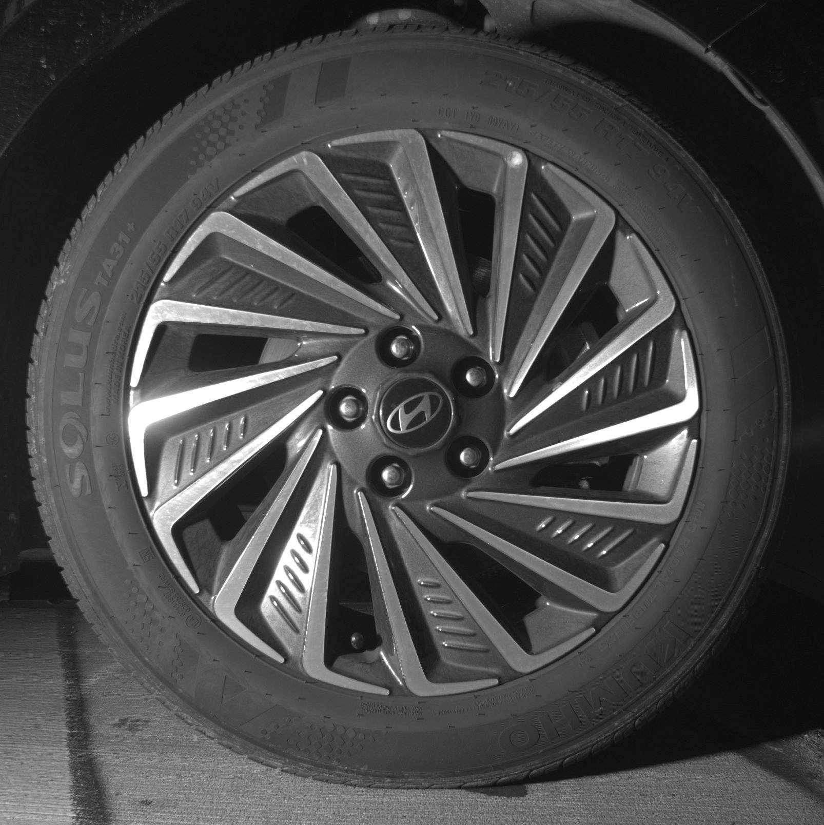 Used 2025 Hyundai Sonata SEL FWD image 13