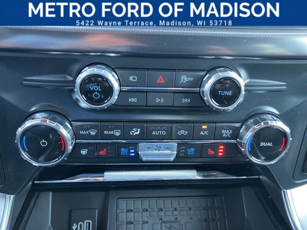 Used 2025 Ford F150 Platinum w/ Equipment Group 702A High image 26