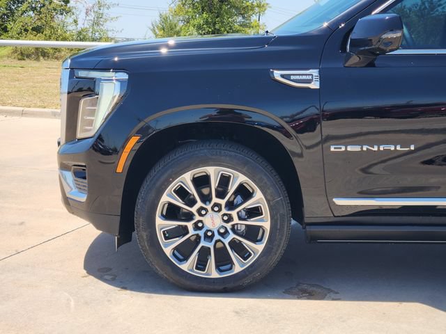 New 2026 GMC Yukon Denali w/ Denali Reserve Package AWD/4WD image 9