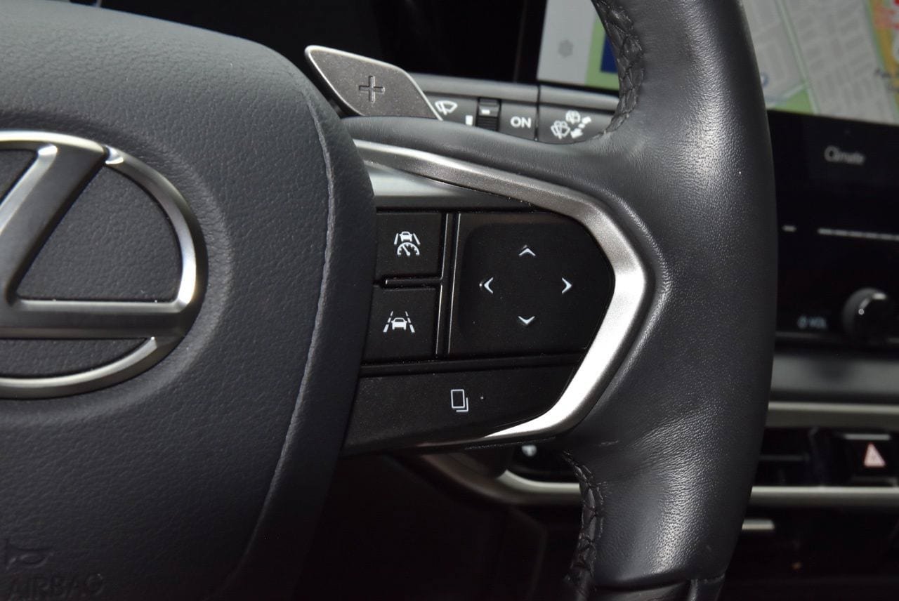 Used 2024 Lexus RX 350 Premium Plus w/ Convenience Package FWD image 24