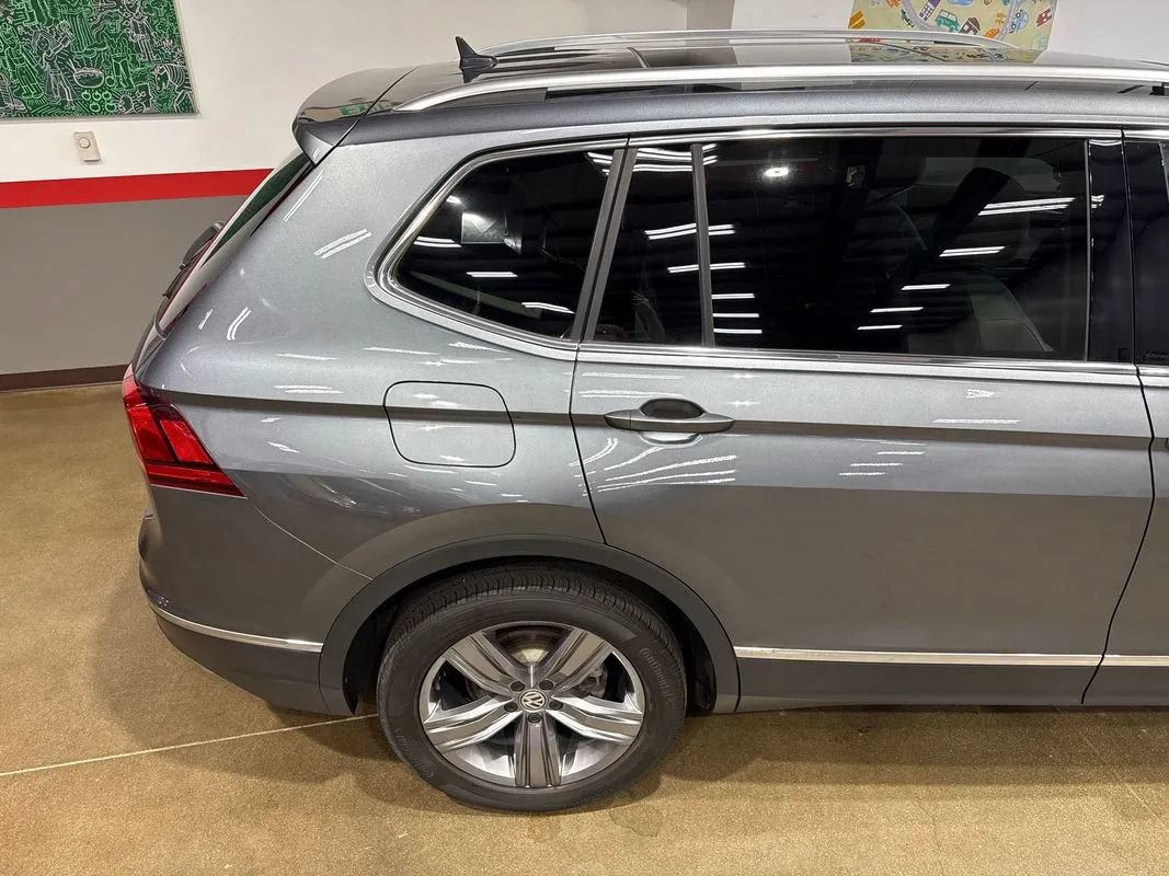 Used 2021 Volkswagen Tiguan SEL AWD/4WD image 49