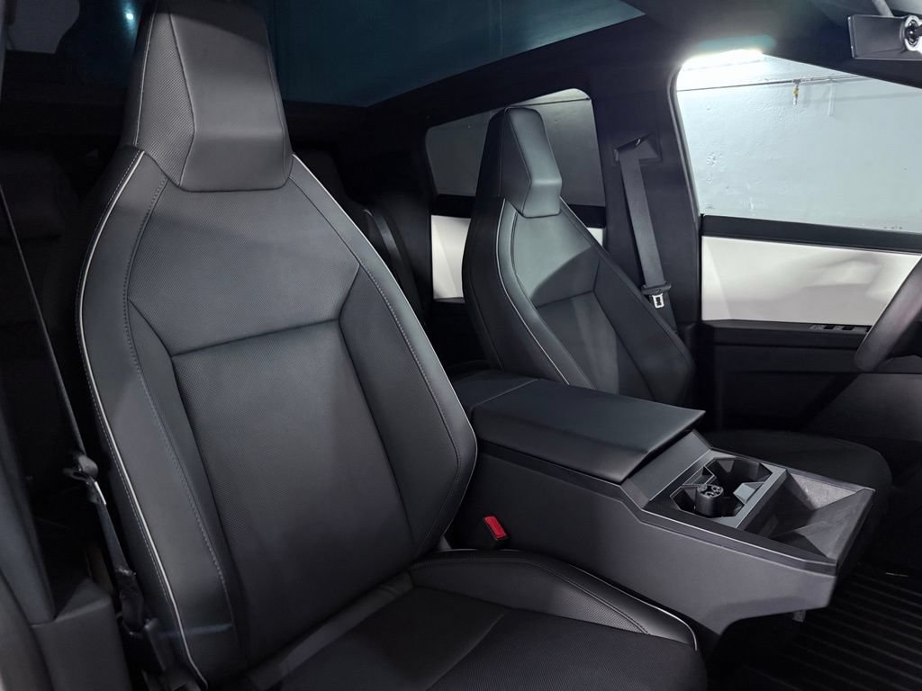 Used 2024 Tesla Cybertruck Cyberbeast AWD/4WD image 52