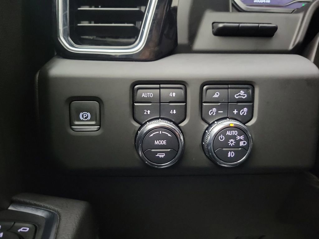 Used 2023 GMC Sierra 1500 Denali w/ Denali Reserve Package AWD/4WD image 15