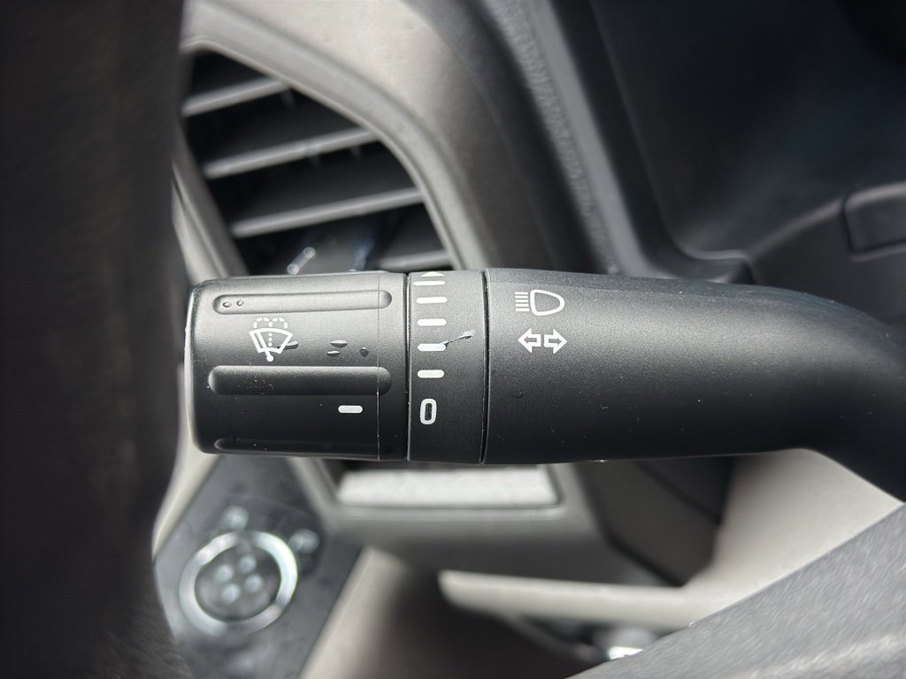 Used 2022 Ford F250 XL w/ Power Equipment Group image 32