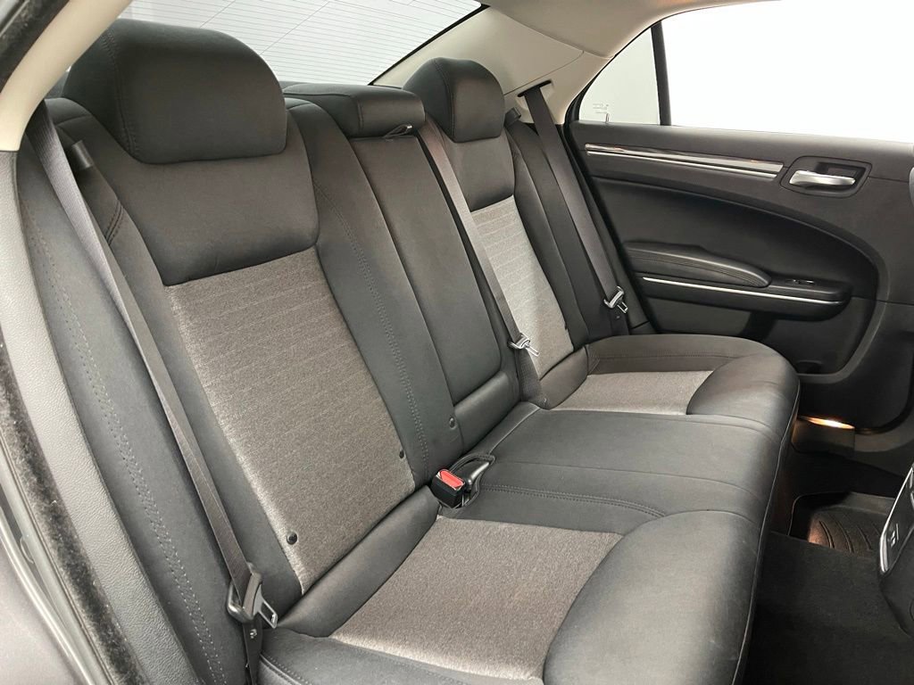 Used 2019 Chrysler 300 Touring w/ Sport Appearance Package RWD image 32